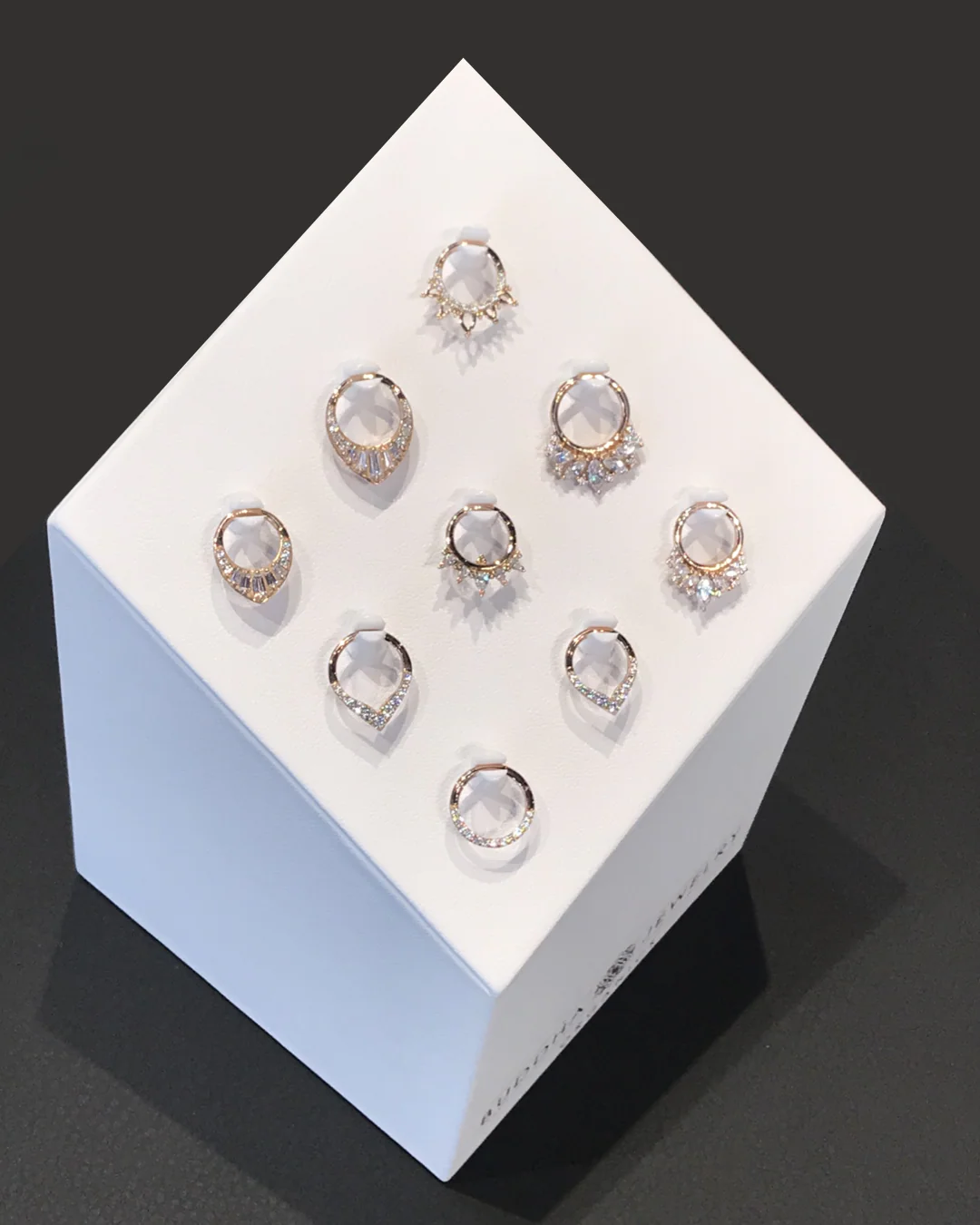 Clicker + Ring Display - Image 6