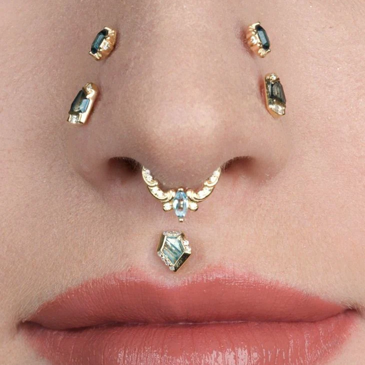 Coterie Clicker with London Blue Topaz - Image 2