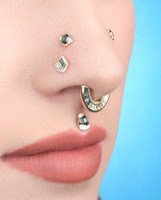 Reyna Threadless End with London Blue Topaz - Image 2